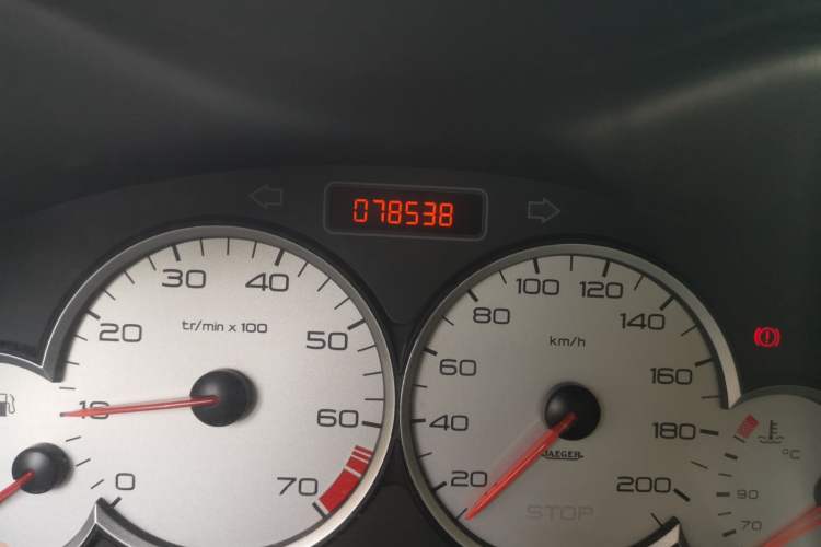 Used Citroen C2 2012 1.4L Manual Sport Model Odometer Close Up