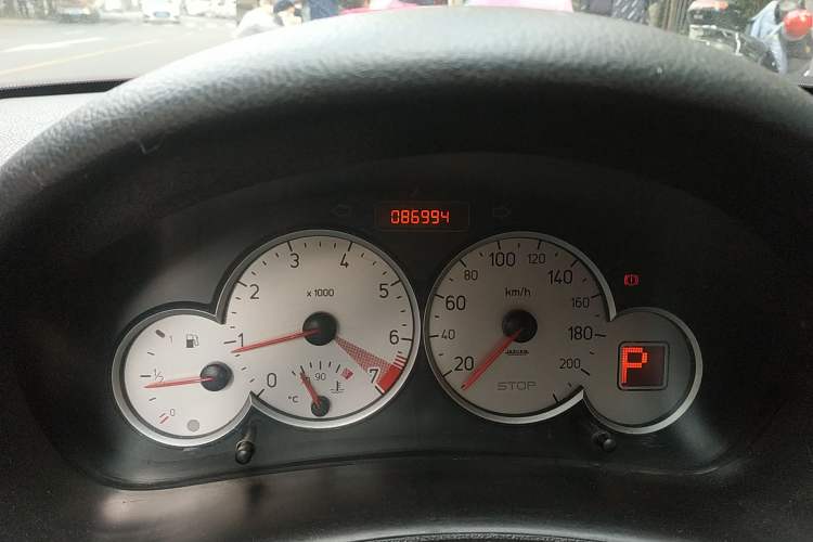 Used Citroen C2 2012 1.6L Automatic Sport Model Odometer Close Up