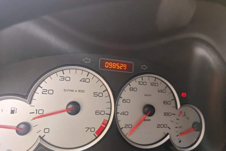 Used Citroen C2 2012 1.4L Manual Sport Model Odometer Close Up