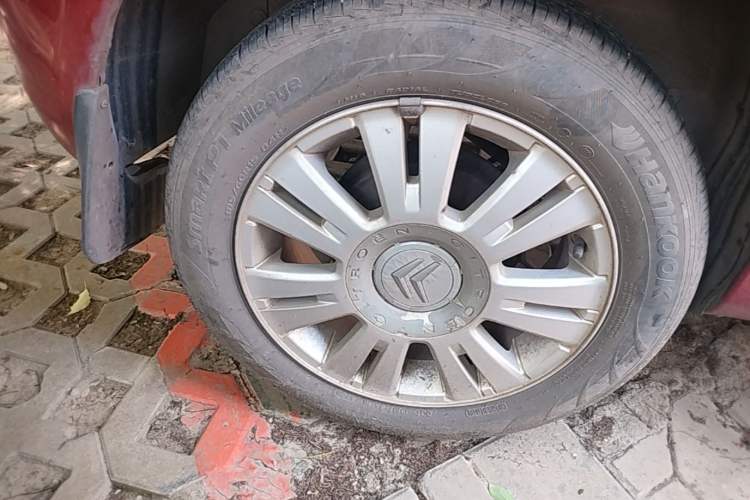 Used Citroen C2 2012 1.4L Manual Sport Model Right Rear Wheel Hub