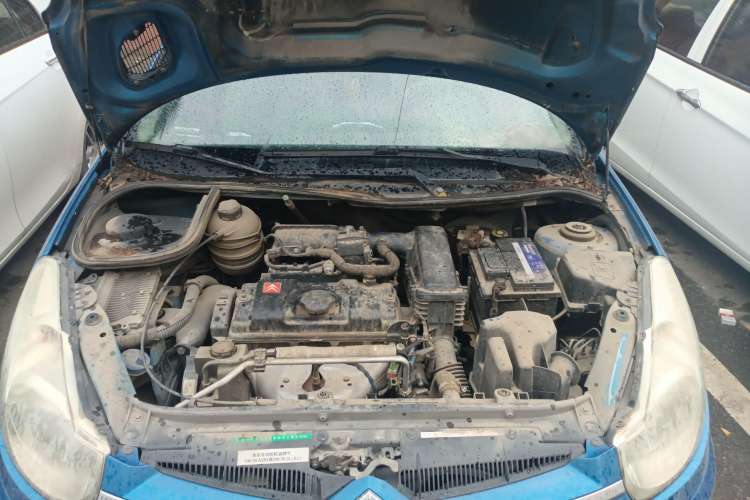 Used Citroen C2 2013 CROSS 1.4L Manual Sport Model Engine Bay