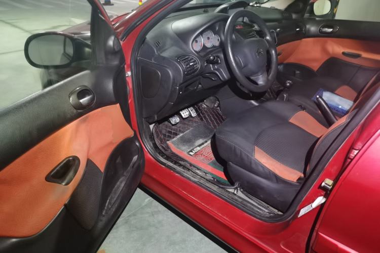 Used Citroen C2 2013 CROSS 1.4L Manual Sport Model Driver Seat