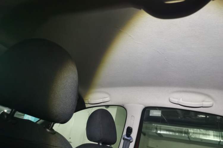 Used Citroen C2 2013 CROSS 1.4L Manual Sport Model Headliner