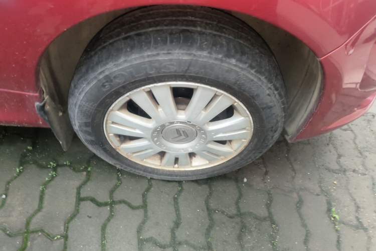 Used Citroen C2 2013 CROSS 1.4L Manual Sport Model Right Front Wheel Hub