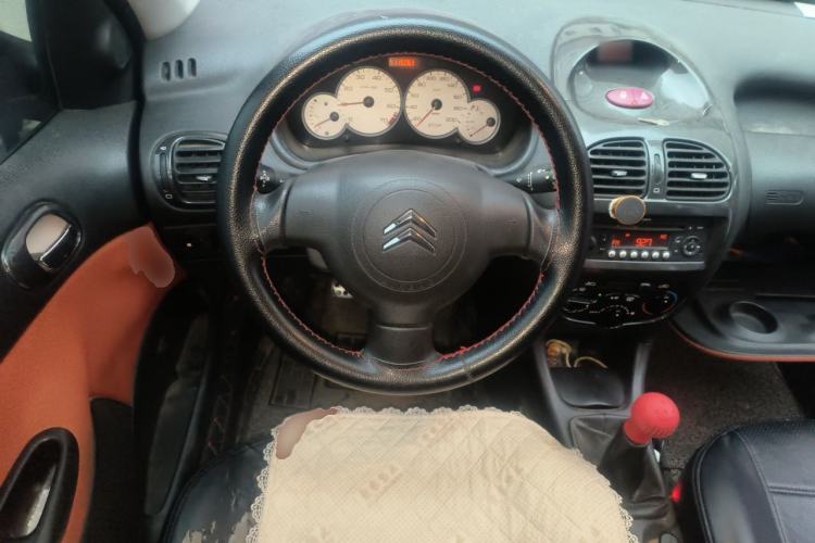 Used Citroen C2 2013 CROSS 1.4L Manual Sport Model Steering Wheel