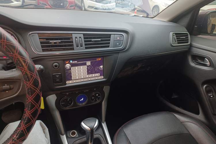 Used Citroen C3-XR 2017 1.6L Automatic Pioneer Model Audio And AC Panel