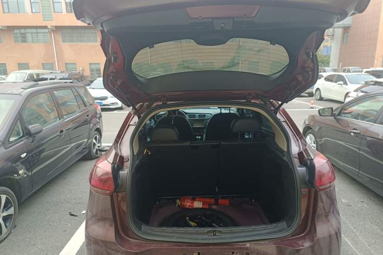 Used Citroen C3-XR 2017 1.6L Automatic Pioneer Model Trunk