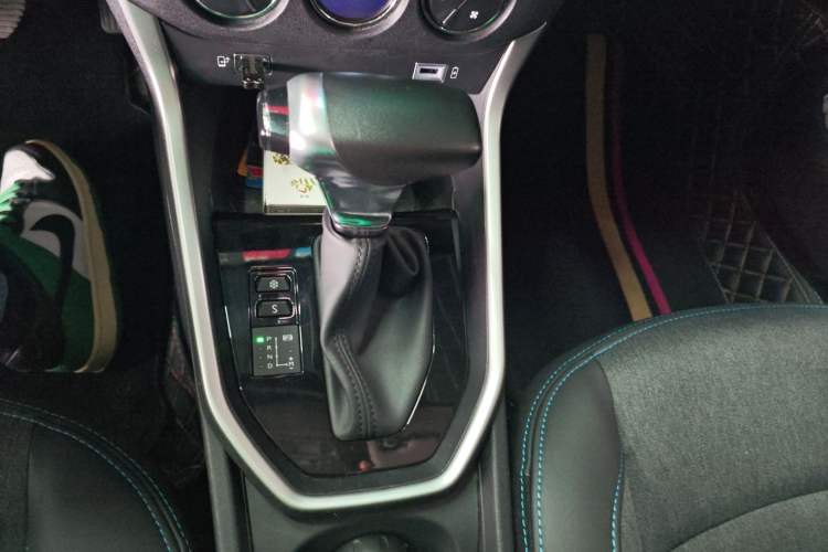 Used Citroen C3-XR 2021 190THP DCT ZhiShang Edition Gear Lever