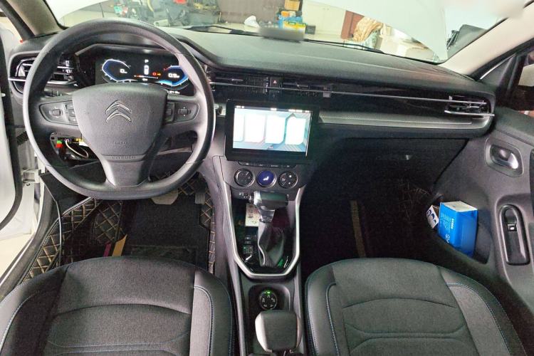 Used Citroen C3-XR 2021 190THP DCT ZhiShang Edition Interior 2