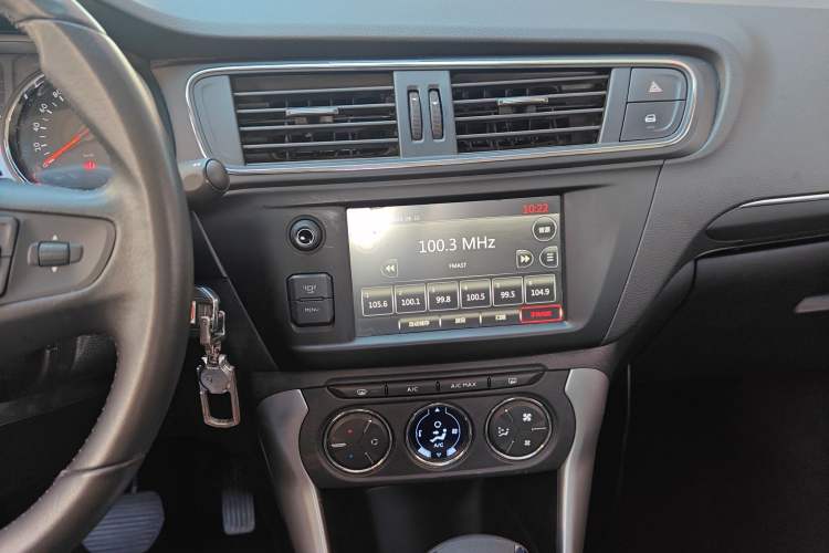 Used Citroen C3-XR 2015 1.6L Automatic Pioneer Model Audio And AC Panel