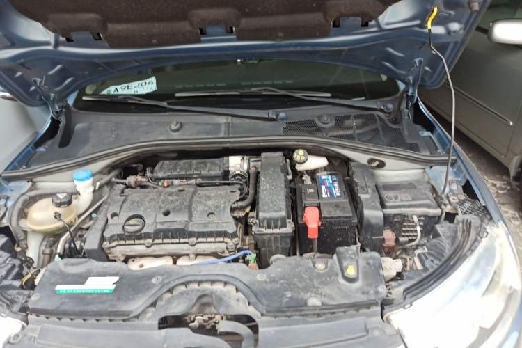 Used Citroen C3-XR 2015 1.6L Automatic Pioneer Model Engine Bay