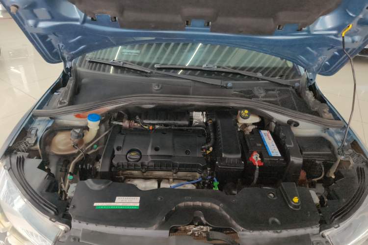 Used Citroen C3-XR 2015 1.6L Automatic Pioneer Model Engine Bay