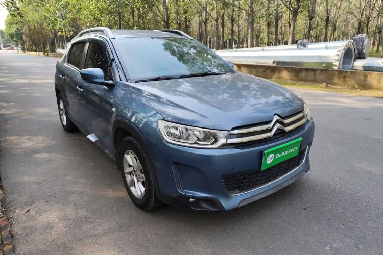 Used Citroen C3-XR 2015 1.6L Automatic Fashion Model Exterior 2
