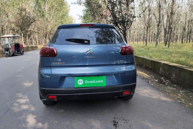 Used Citroen C3-XR 2015 1.6L Automatic Fashion Model Exterior 5