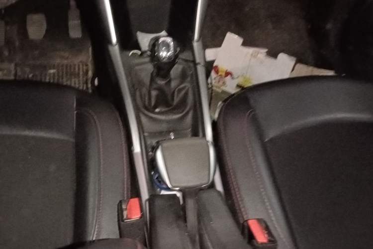 Used Citroen C3-XR 2015 1.6L Manual Pioneer Model Gear Lever