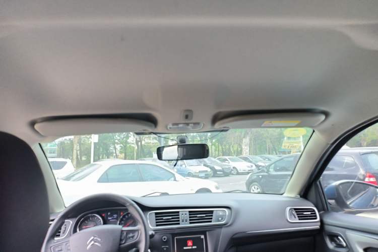 Used Citroen C3-XR 2015 1.6L Automatic Pioneer Model Headliner