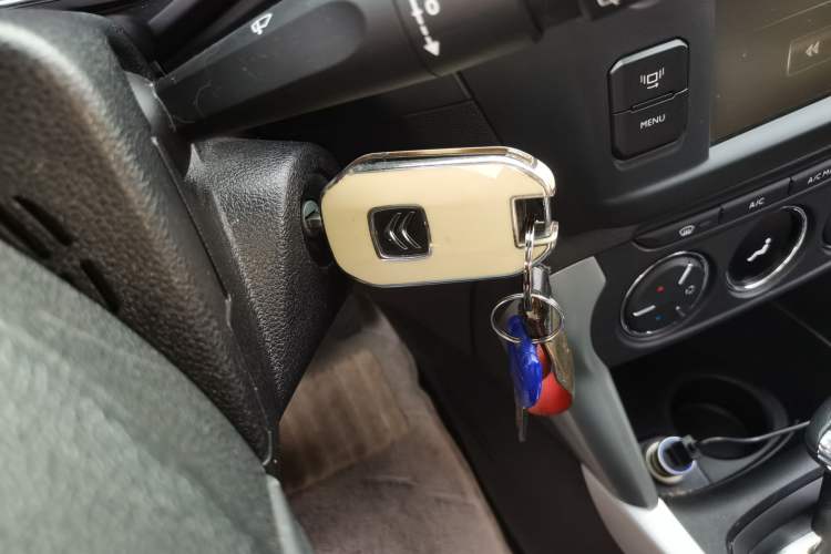 Used Citroen C3-XR 2015 1.6L Automatic Pioneer Model Interior 1