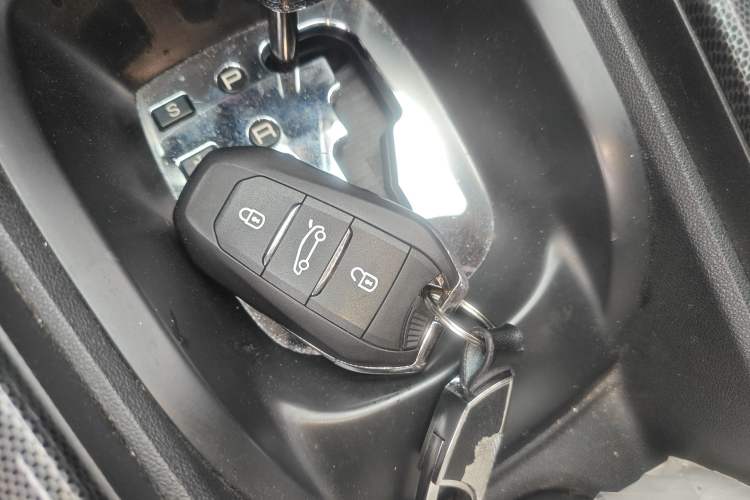 Used Citroen C3-XR 2015 1.6THP Automatic Flagship Model Interior 1