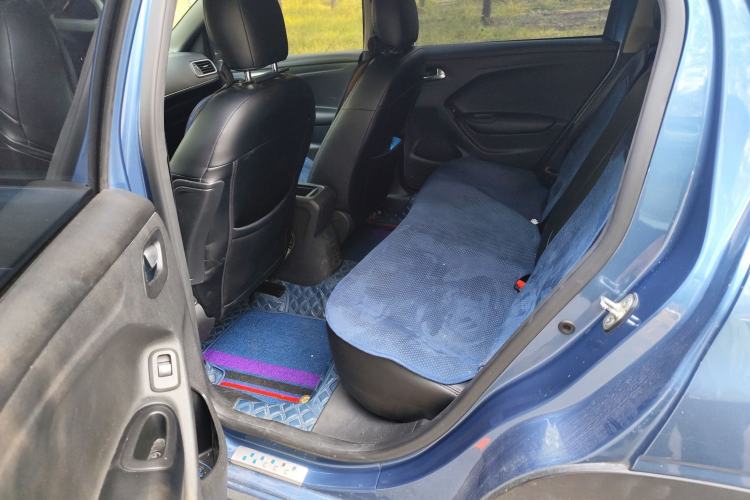 Used Citroen C3-XR 2015 1.6L Automatic Fashion Model Interior 2