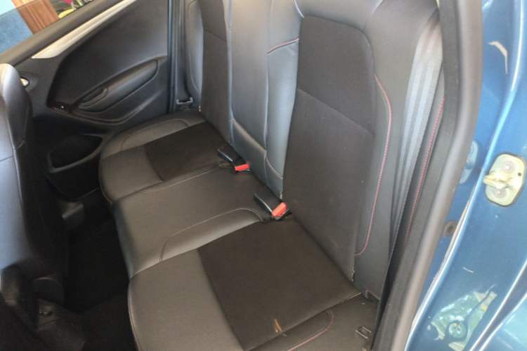 Used Citroen C3-XR 2015 1.6L Automatic Smart Version Interior 4