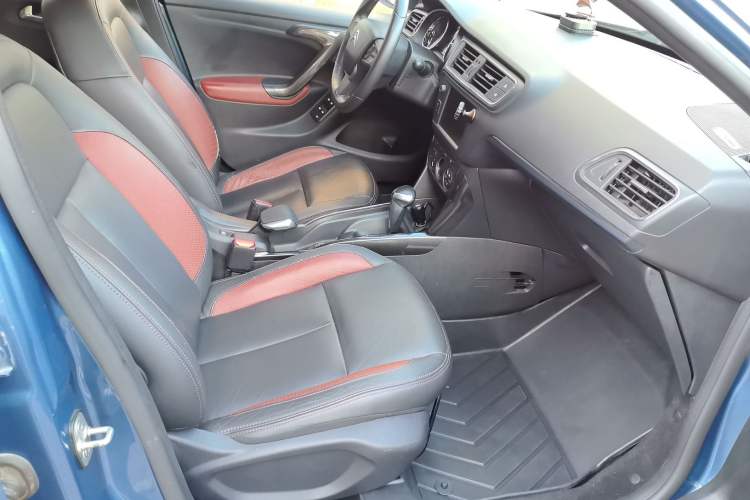 Used Citroen C3-XR 2015 1.6THP Automatic Flagship Model Interior 5