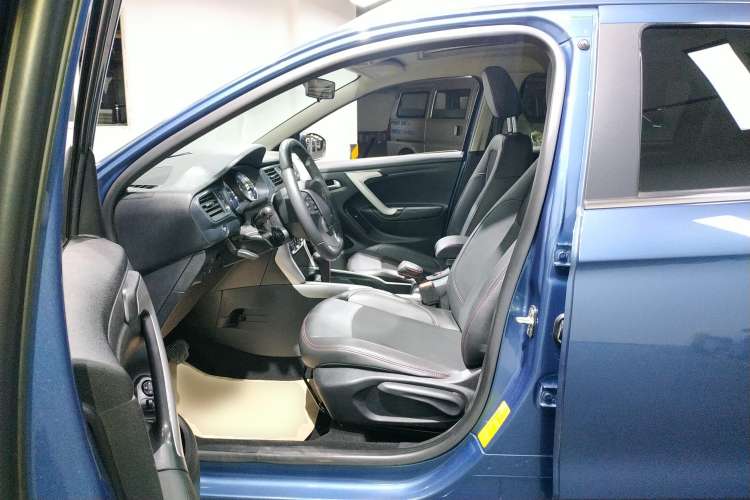 Used Citroen C3-XR 2015 1.6L Automatic Smart Version Left Front Seat