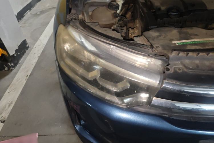 Used Citroen C3-XR 2015 1.6L Automatic Fashion Model Right Front Headlight