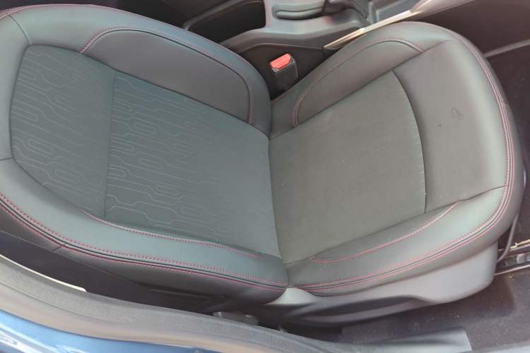 Used Citroen C3-XR 2015 1.6L Automatic Pioneer Model Right Front Seat