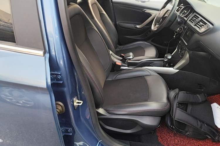 Used Citroen C3-XR 2015 1.6L Automatic Pioneer Model Right Front Seat