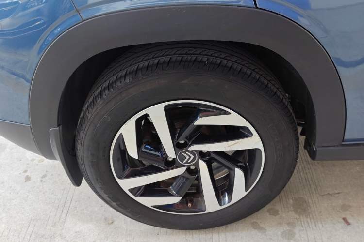 Used Citroen C3-XR 2015 1.6L Automatic Pioneer Model Right Rear Wheel Hub
