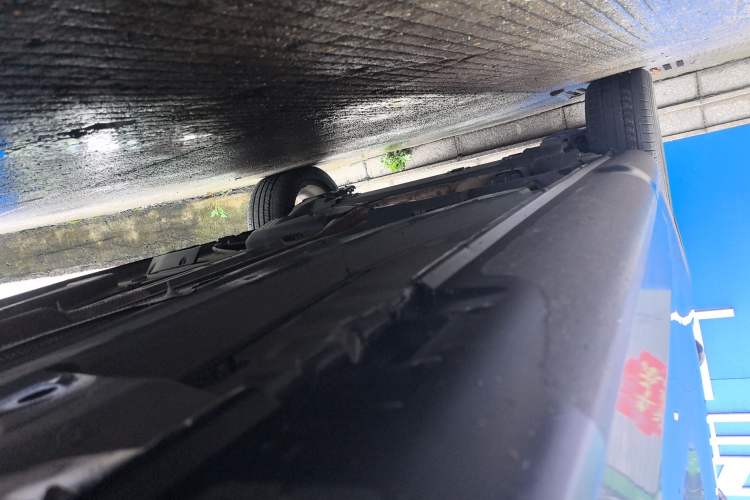Used Citroen C3-XR 2015 1.6L Automatic Pioneer Model Right Side Sill