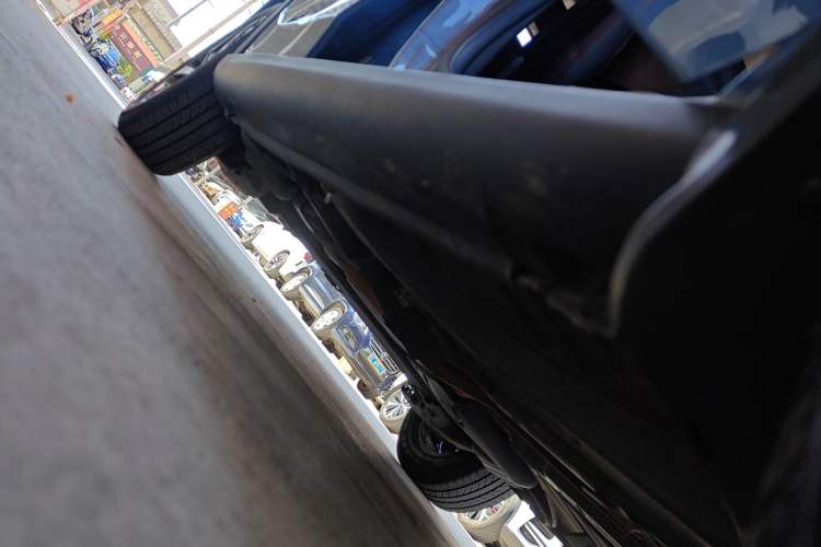 Used Citroen C3-XR 2015 1.6L Automatic Pioneer Model Right Side Sill