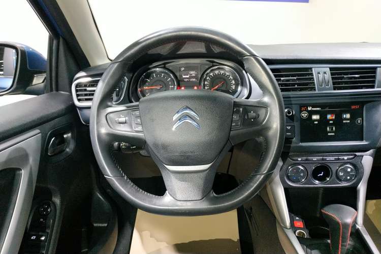 Used Citroen C3-XR 2015 1.6L Automatic Smart Version Steering Wheel