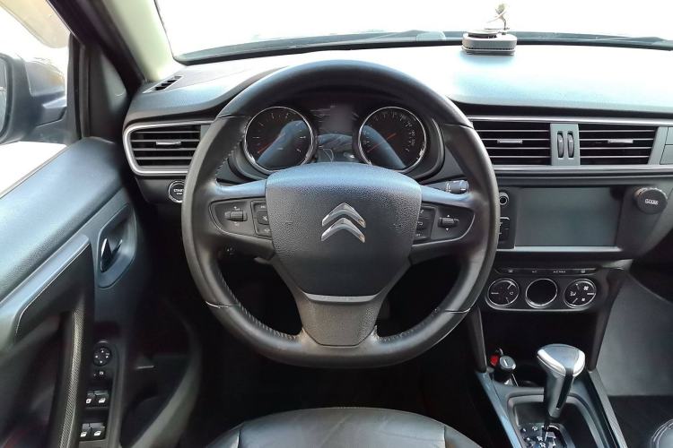 Used Citroen C3-XR 2015 1.6THP Automatic Flagship Model Steering Wheel