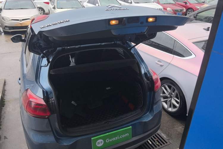 Used Citroen C3-XR 2015 1.6L Automatic Pioneer Model Trunk
