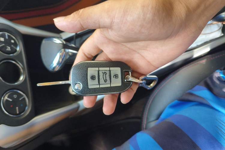 Used Citroen C3-XR 2015 1.6L Automatic Pioneer Model Vehicle Key