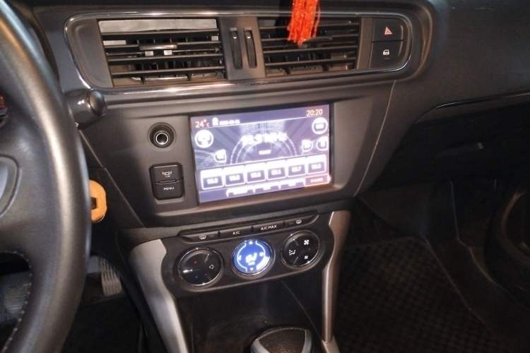 Used Citroen C3-XR 2015 1.6THP Automatic Pioneer Model Audio And AC Panel