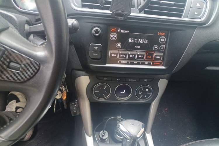 Used Citroen C3-XR 2015 1.6L Automatic Pioneer Model Audio And AC Panel