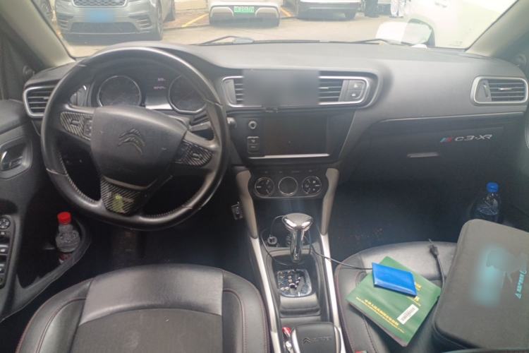 Used Citroen C3-XR 2015 1.6L Automatic Pioneer Model Center Console