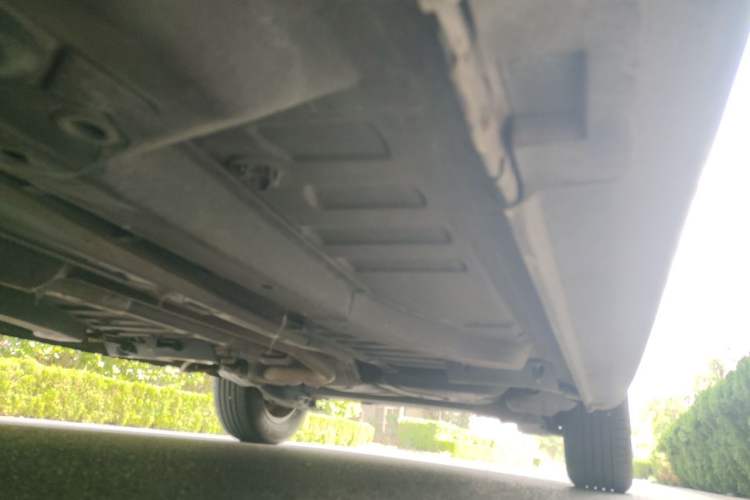 Used Citroen C3-XR 2015 1.6L Automatic Smart Version Chassis Front Left