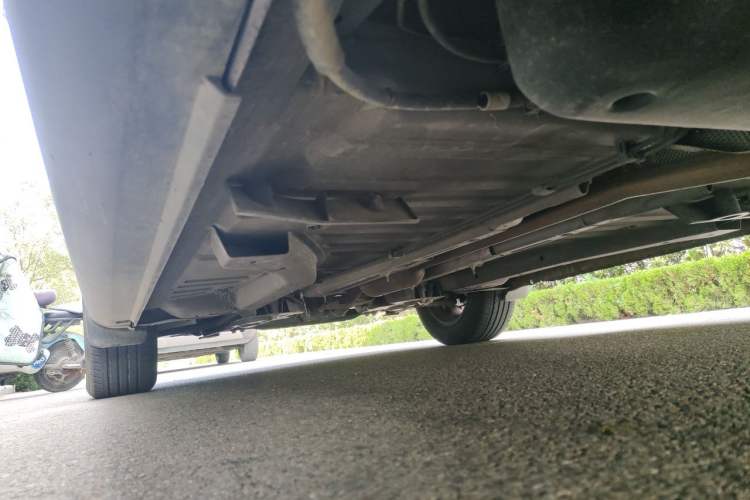 Used Citroen C3-XR 2015 1.6L Automatic Smart Version Chassis Rear Left
