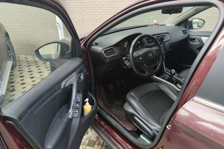 Used Citroen C3-XR 2015 1.6L Manual Pioneer Model Driver Seat