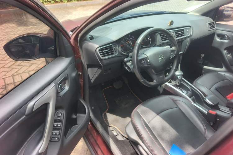 Used Citroen C3-XR 2015 1.6L Automatic Pioneer Model Driver Seat