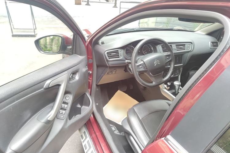 Used Citroen C3-XR 2015 1.6L Automatic Pioneer Model Driver Seat