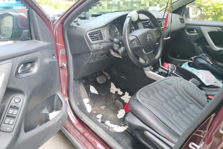 Used Citroen C3-XR 2015 1.6L Automatic Smart Version Driver Seat