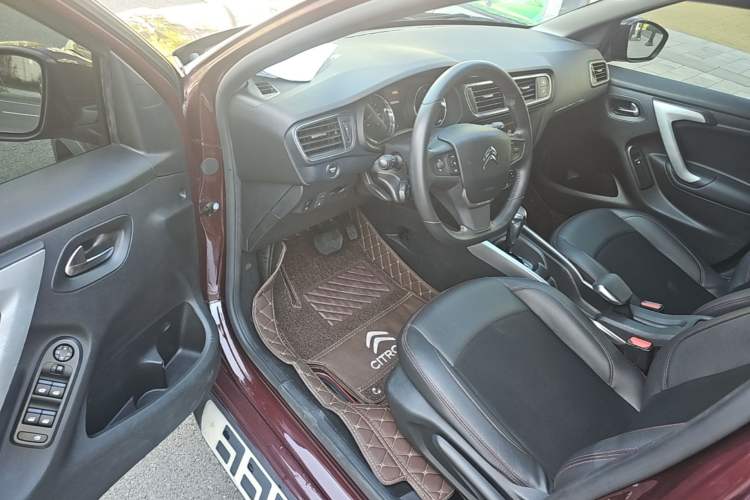 Used Citroen C3-XR 2015 1.6L Automatic Smart Version Driver Seat