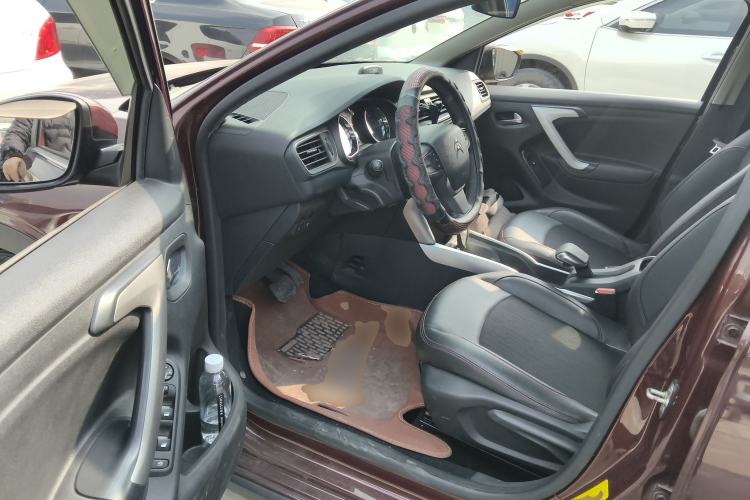 Used Citroen C3-XR 2015 1.6L Automatic Pioneer Model Driver Seat
