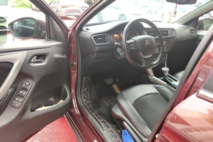 Used Citroen C3-XR 2015 1.6L Automatic Pioneer Model Driver Seat