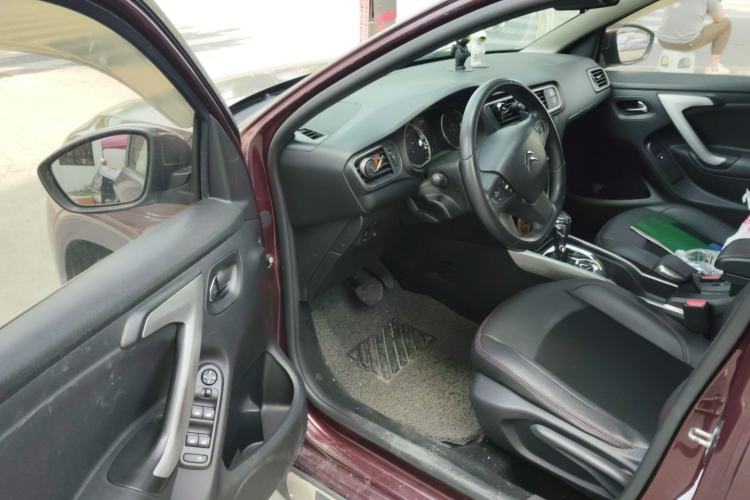 Used Citroen C3-XR 2015 1.6L Automatic Pioneer Model Driver Seat