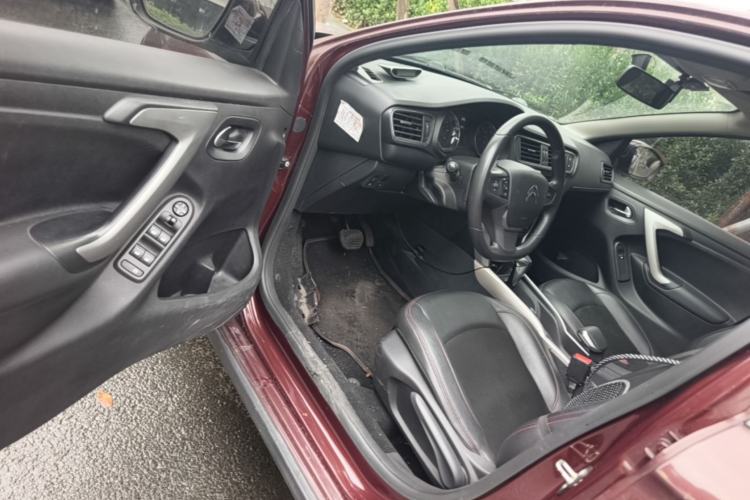 Used Citroen C3-XR 2015 1.6THP Automatic Pioneer Model Driver Seat